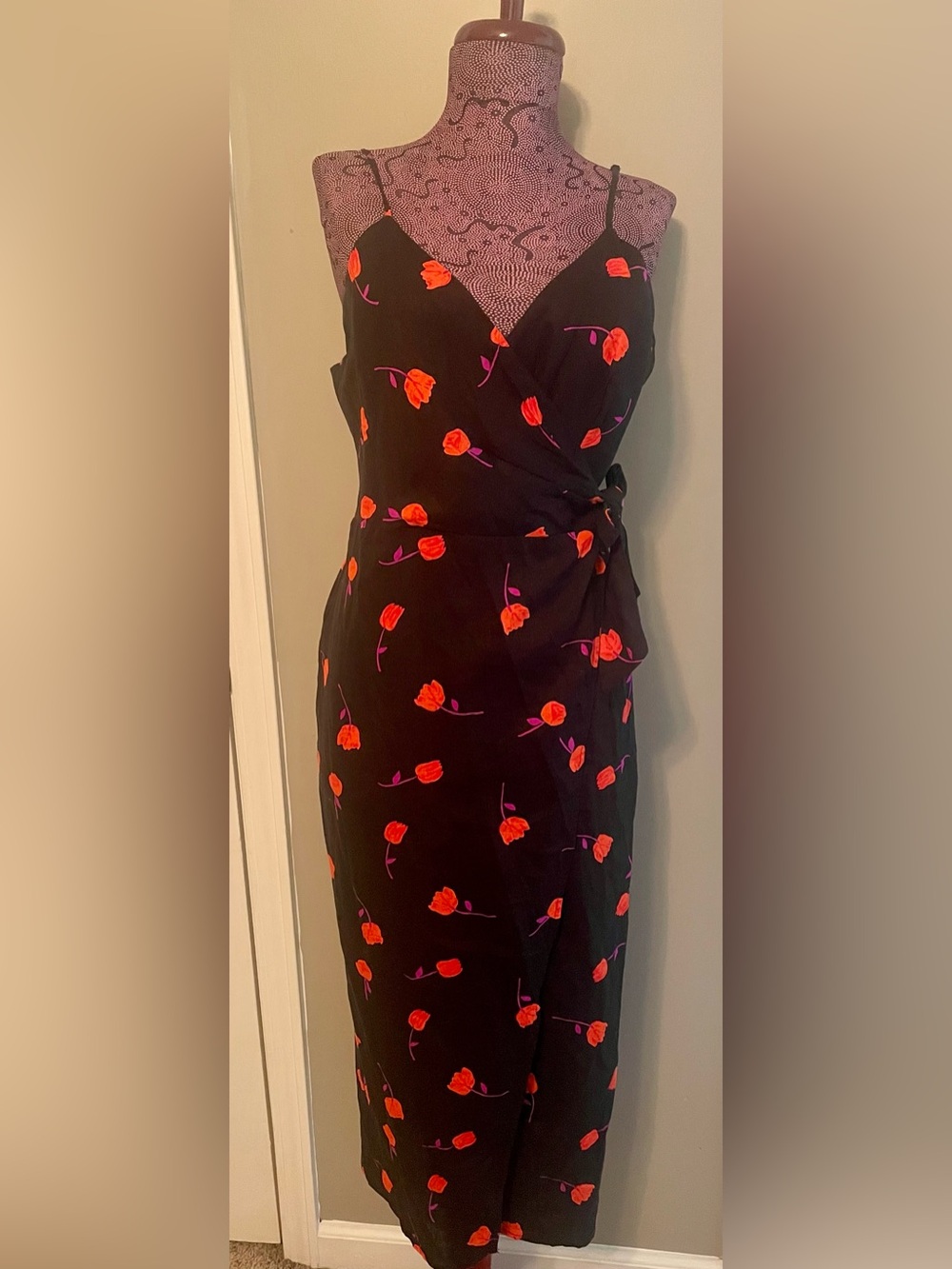 Urban Outfitters Quebec Black Floral Linen Blend wrap dress size large